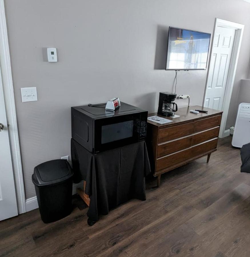 Private Room And Bathroom Providence Ngoại thất bức ảnh